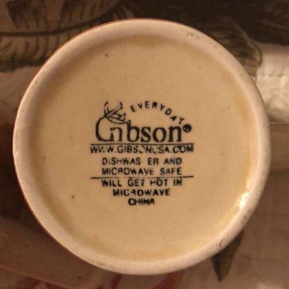 Set of two Country Style Mugs - Picture 4 of 6